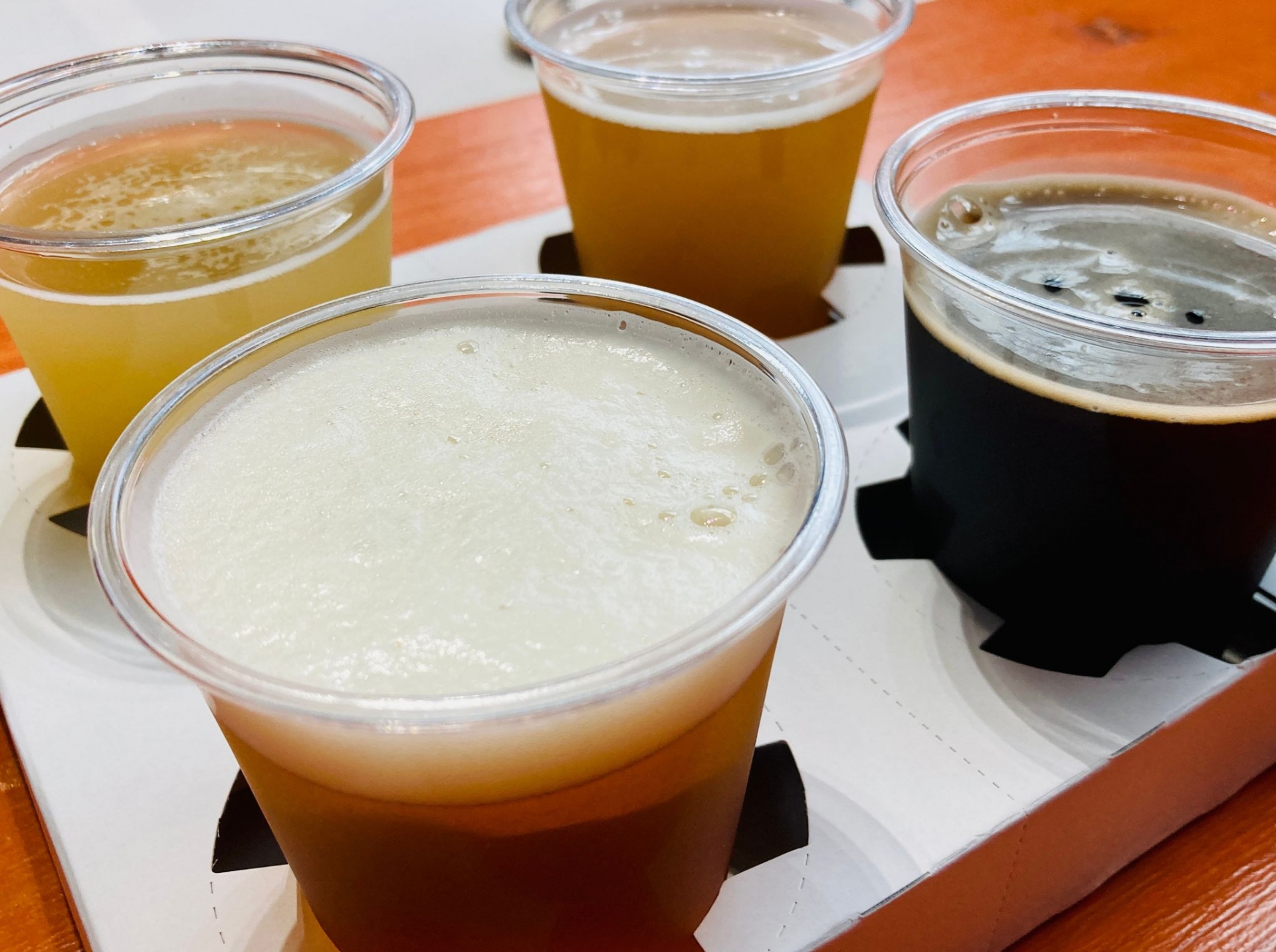 ビール飲み比べ